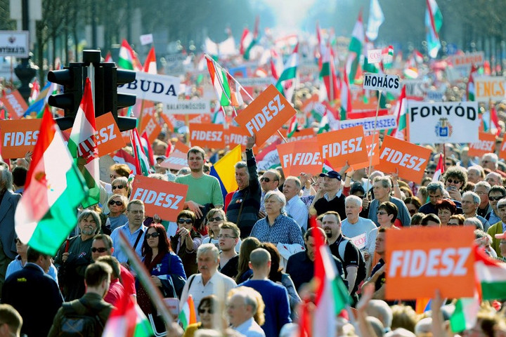 A Fidesz győzelmére számítanak a magyarok