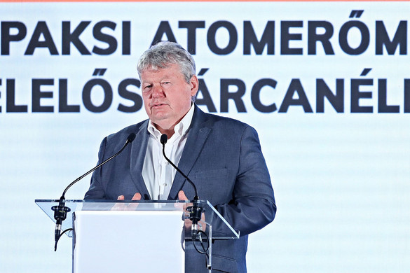 Lemondott a paksi atomerőmű bővítéséért felelős államtitkár