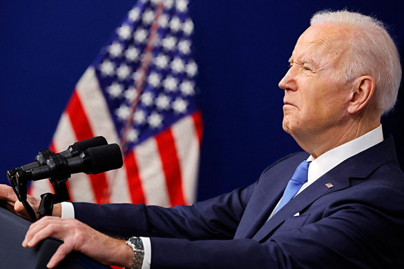 Biden: Elzárjuk az orosz kormányt a nyugati finanszírozástól