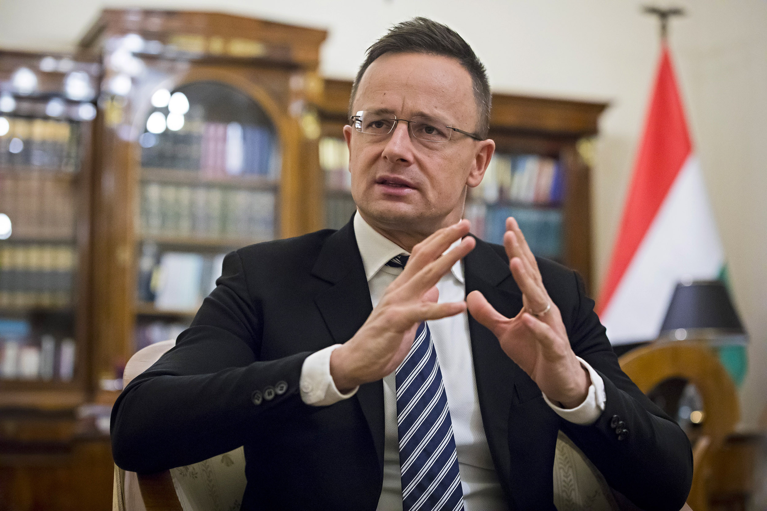 Szijjártó: A kormány elítéli az újabb húszi terrortámadást az Egyesült Arab Emirátusok ellen