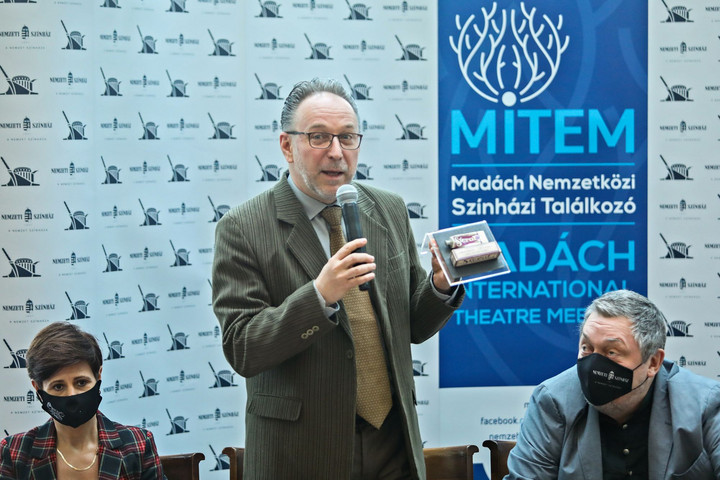 Fotó: MH/Török Péter Shakespeare-től Tolsztojig