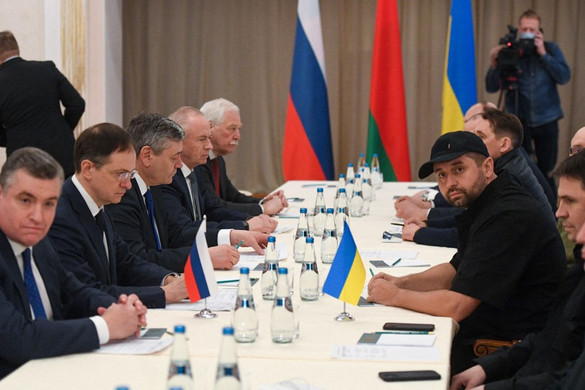 Az orosz delegáció lát esélyt az előrelépésre