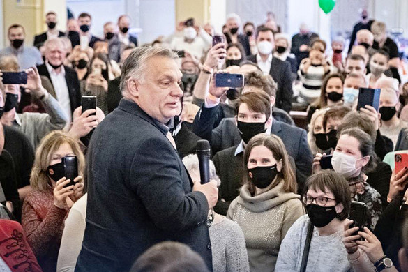Válságban csak Orbánra lehet számítani