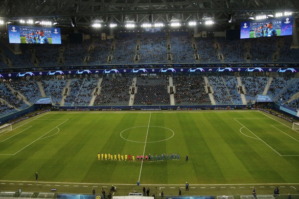 Elveheti az UEFA a BL-döntőt Szentpétervártól