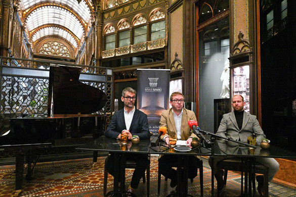 Összművészeti misszió ösztöndíjjal és konferenciákkal