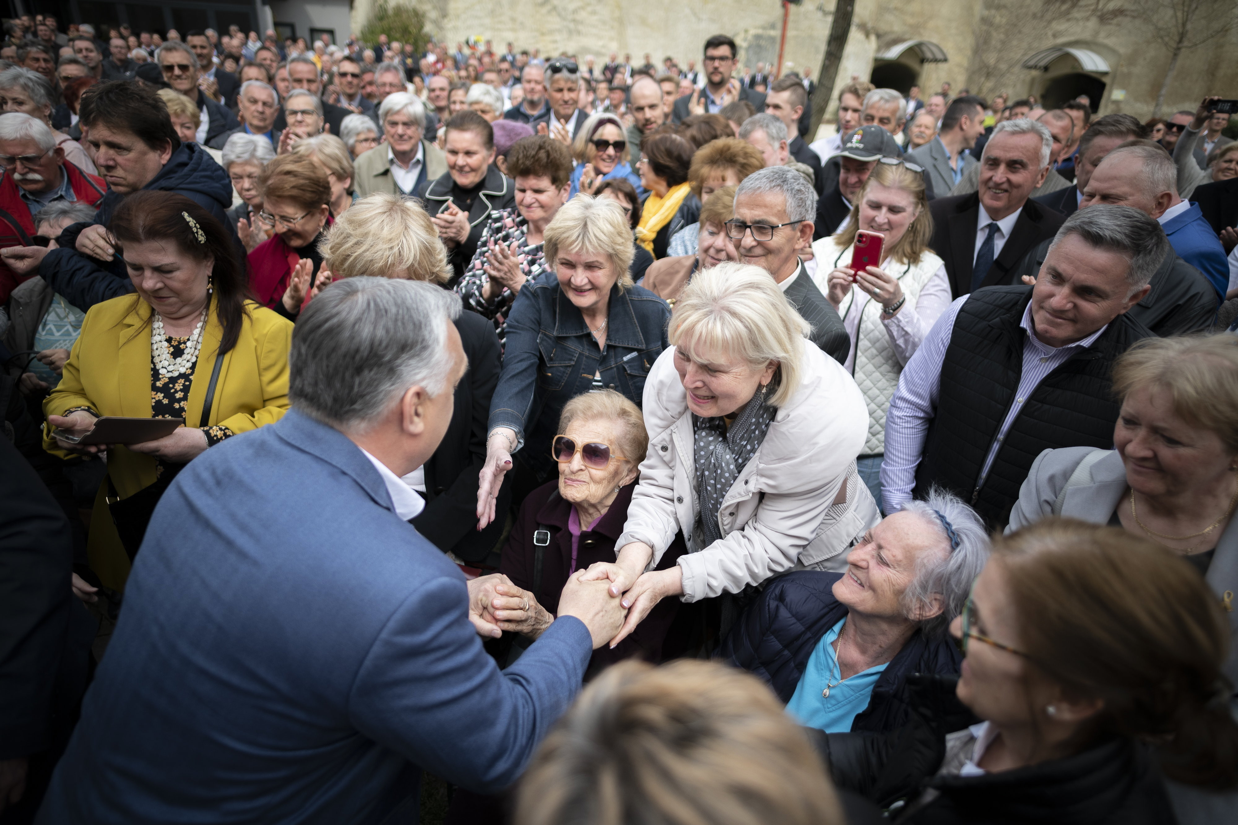 Orbán Viktor Egerben
