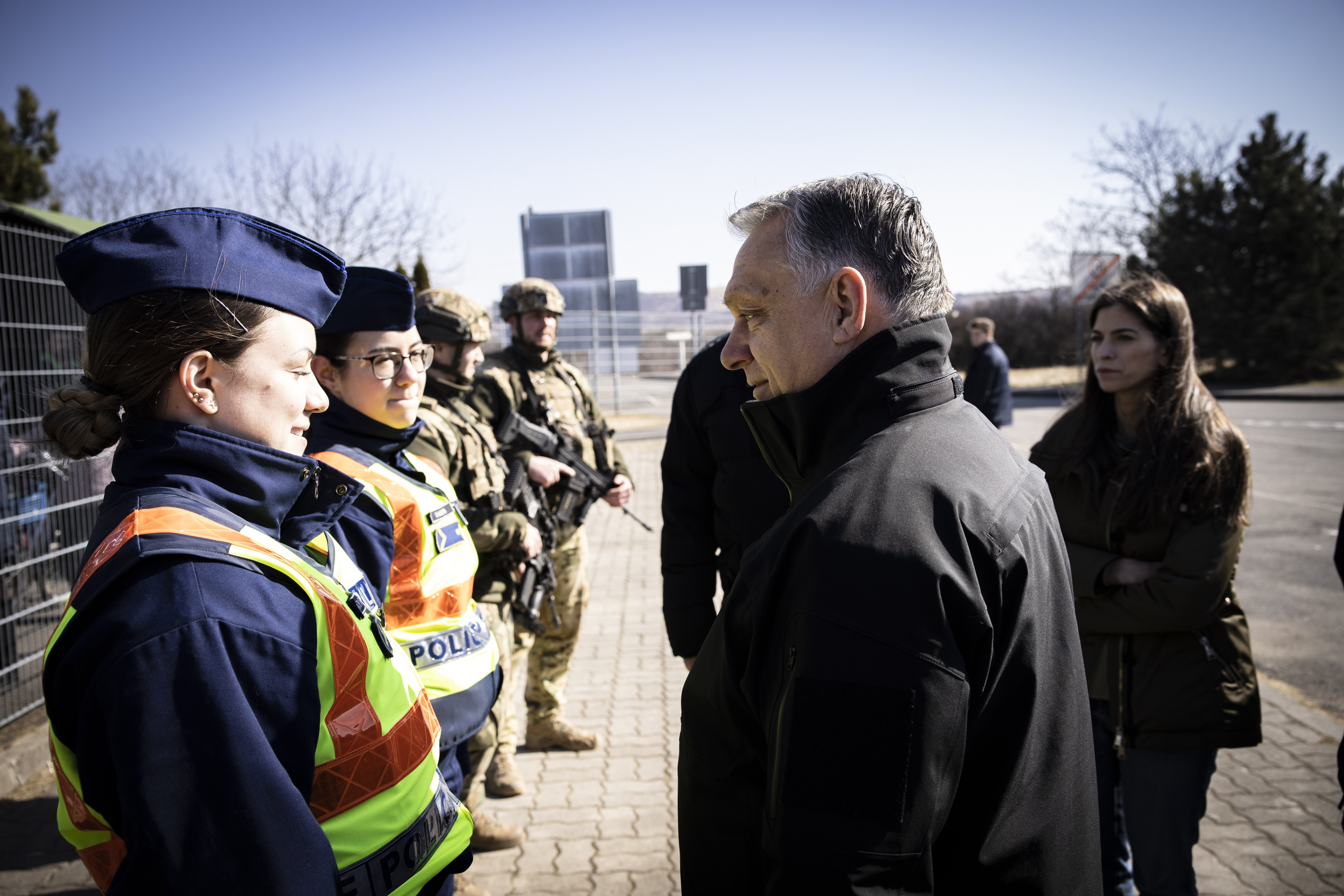 A világ legelső Orbán Viktor fotó galériája, nincs még egy ilyen