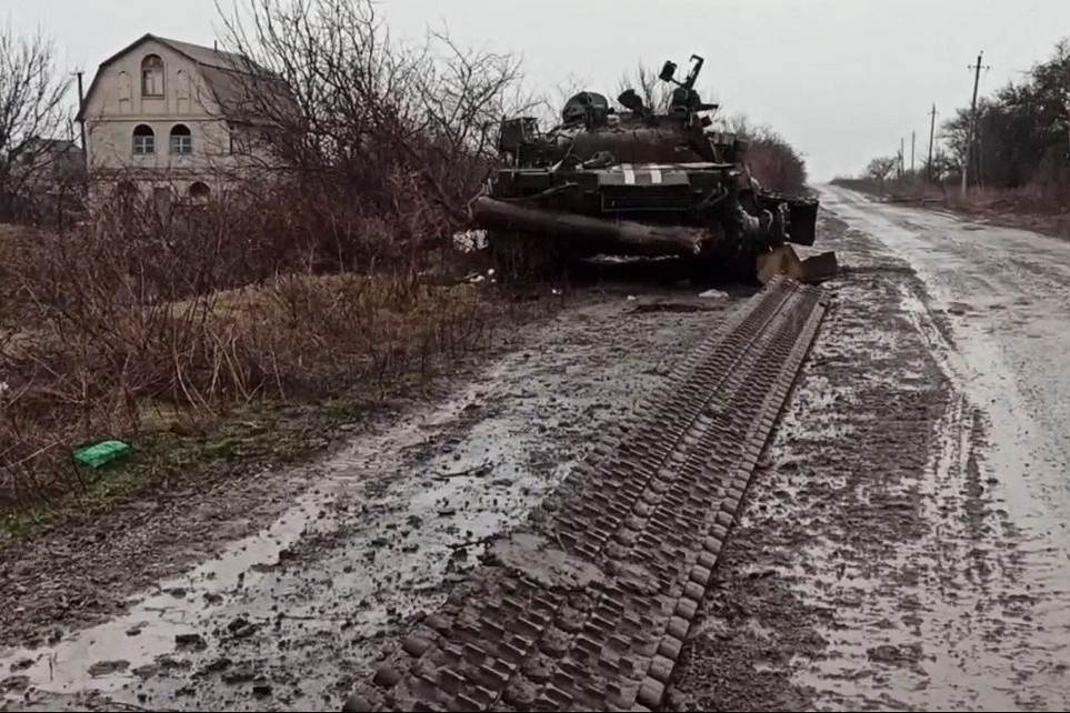 Megsemmisített ukrán tank Mariupolnál