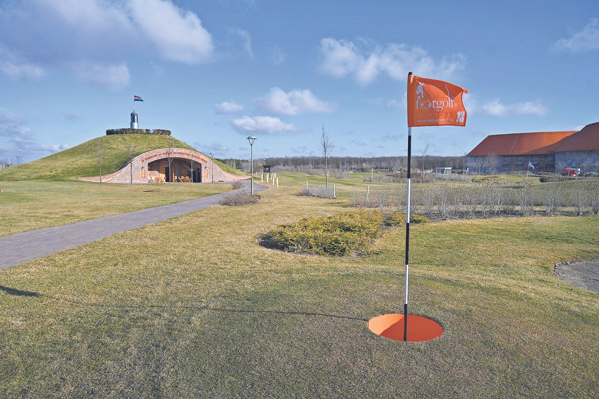 Fotó: MH/Katona László Footgolf