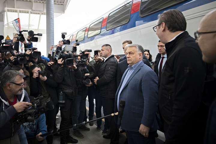 Fotó: MTI/Miniszterelnöki Sajtóiroda Hálás a magyar segítségért Vucic