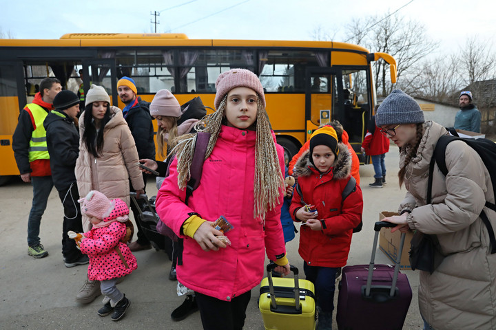 Mindenre kiterjedő segítséget nyújt Magyarország az ukrajnai menekülteknek