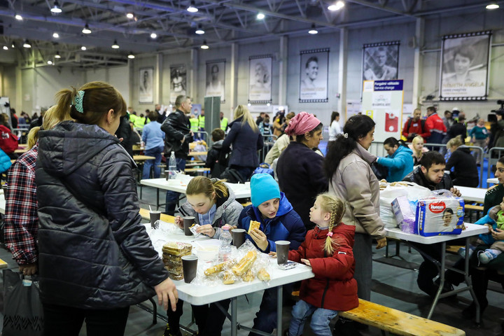 ORFK: Mintegy 12 ezren érkeztek Ukrajnából szerdán