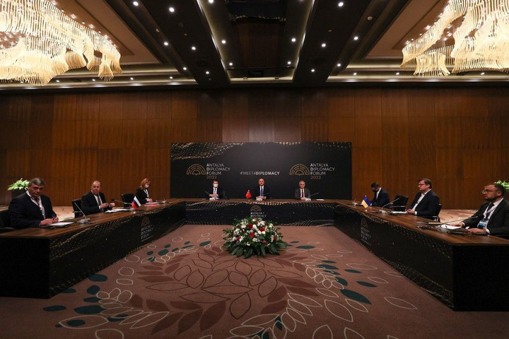 Fotó: AFP/Anadolu Agency via AFP Tízezreknek sikerült kijutni az ostromlott városokból