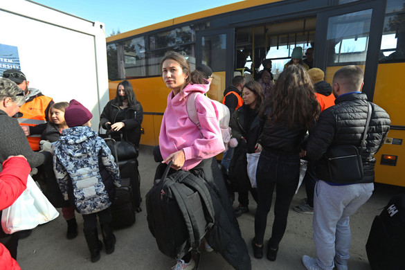 Csaknem kilencezren érkeztek Ukrajnából vasárnap