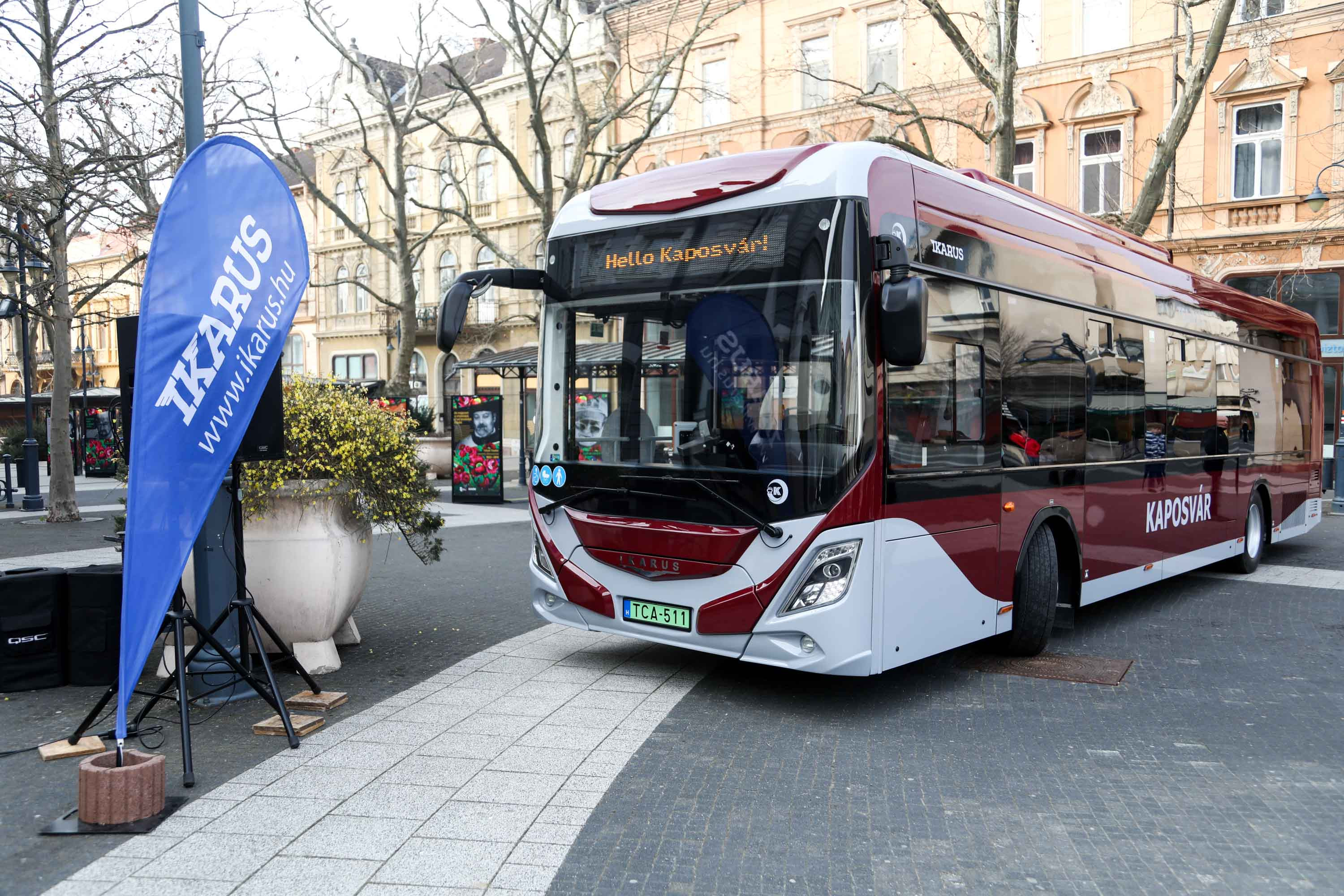 Two Ikarus 120e electric buses for Kaposvár (magyarbusz.info)