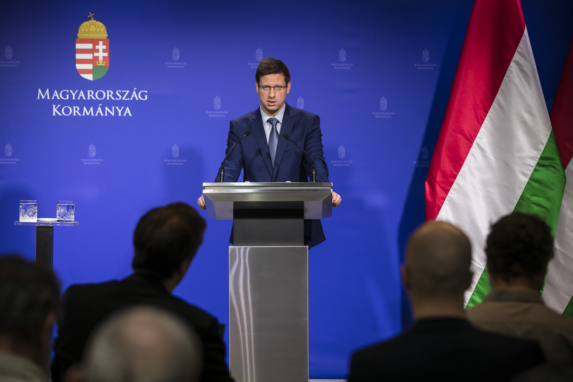 Fotó: MH / Purger Tamás Gulyás Gergely, a Miniszterelnökséget vezető miniszter a Kormányinfó sajtótájékoztatón a Miniszterelnöki Kabinetiroda Garibaldi utcai sajtótermében
