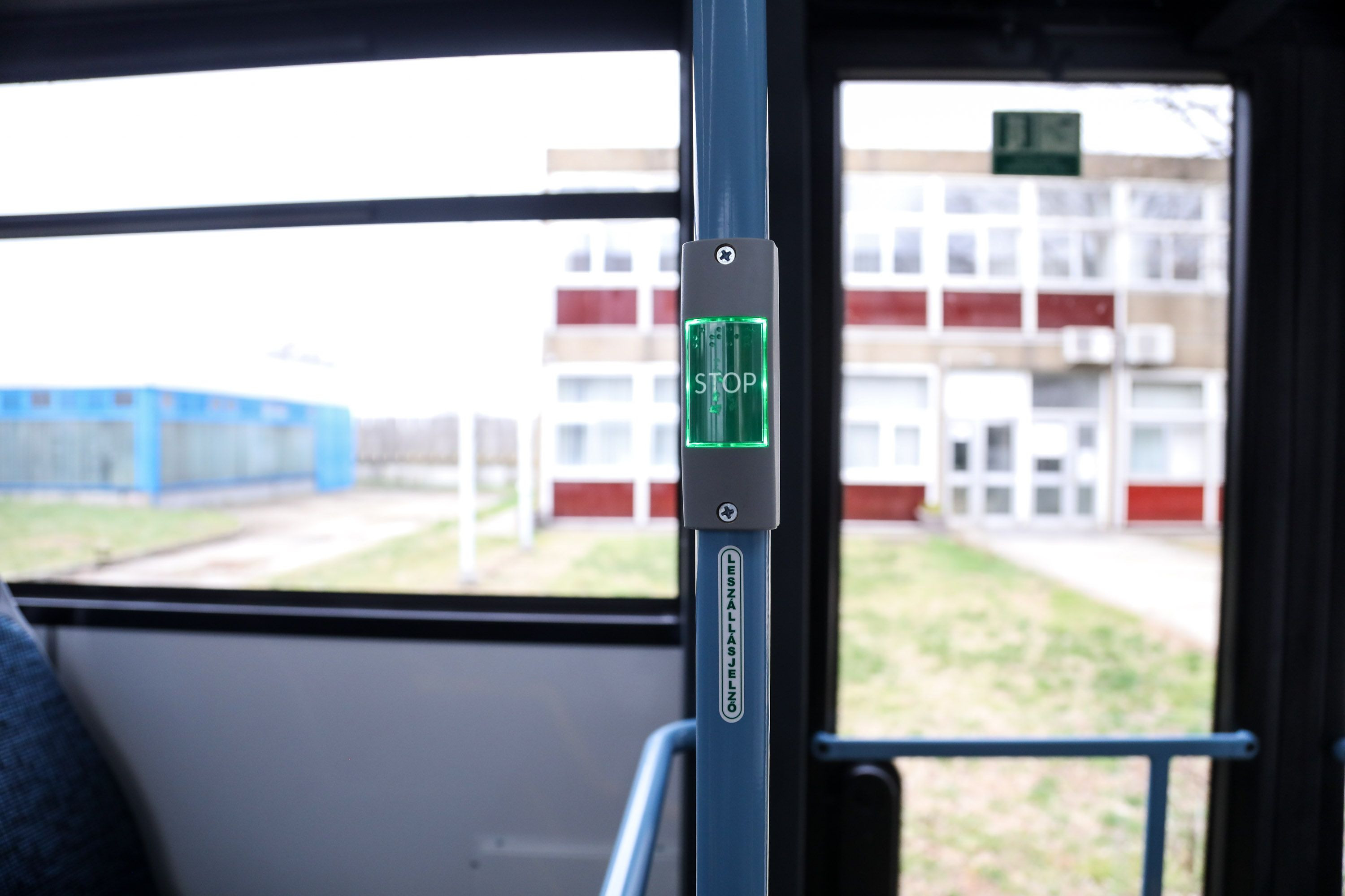 Ikarus 120e