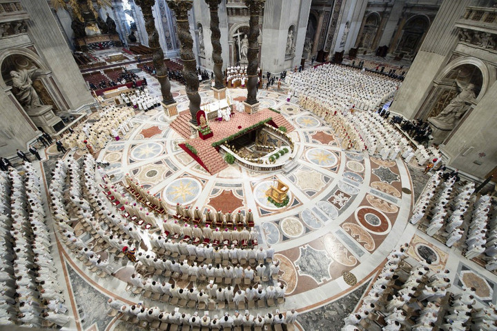 Ferenc pápa tiszta lelkiismeretű papi szolgálatról beszélt nagycsütörtökön