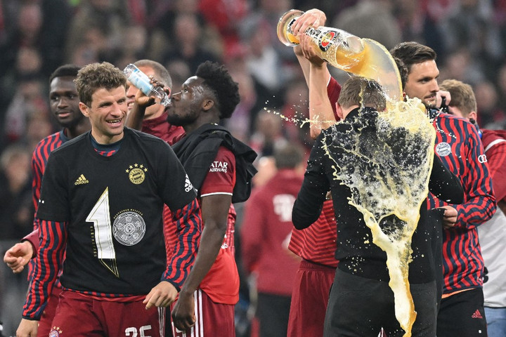 A Dortmund legyőzésével bajnok a Bayern München