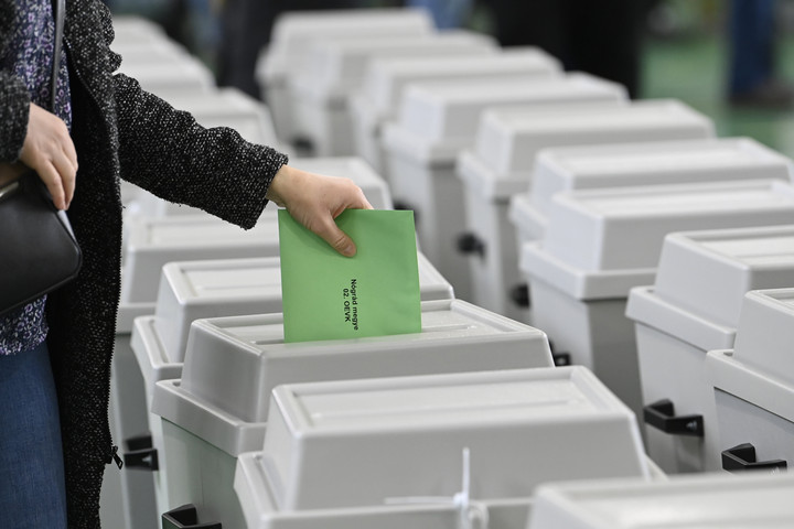 Fotó: MTI/Kovács Tamás Két hét múlva kezdődik az összevont választás Szlovákiában