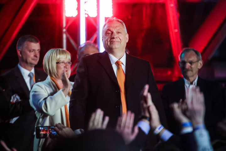 Húsvétkor is érkeztek gratuláló levelek Orbán Viktor választási győzelméhez