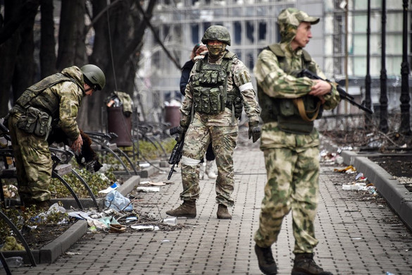 Oroszország fegyverletételi ultimátumot adott a Mariupolt védő ukrán erőknek