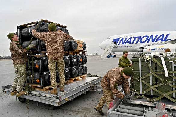 A NATO növeli a fegyver- és lőszergyártását