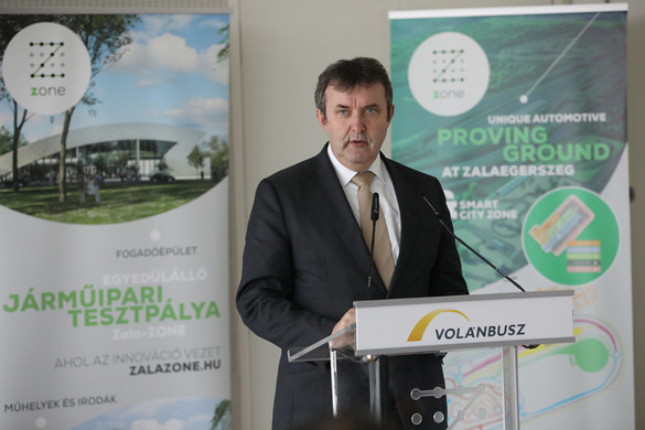 Palkovics: A magyar autóbuszgyártás ismét exportképes