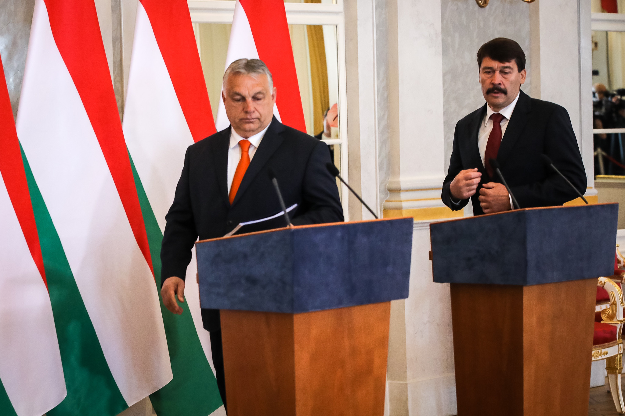 Orbán Viktort, a választásokon győztes Fidesz elnökét kérte fel kormányalakításra Áder János köztársasági elnök