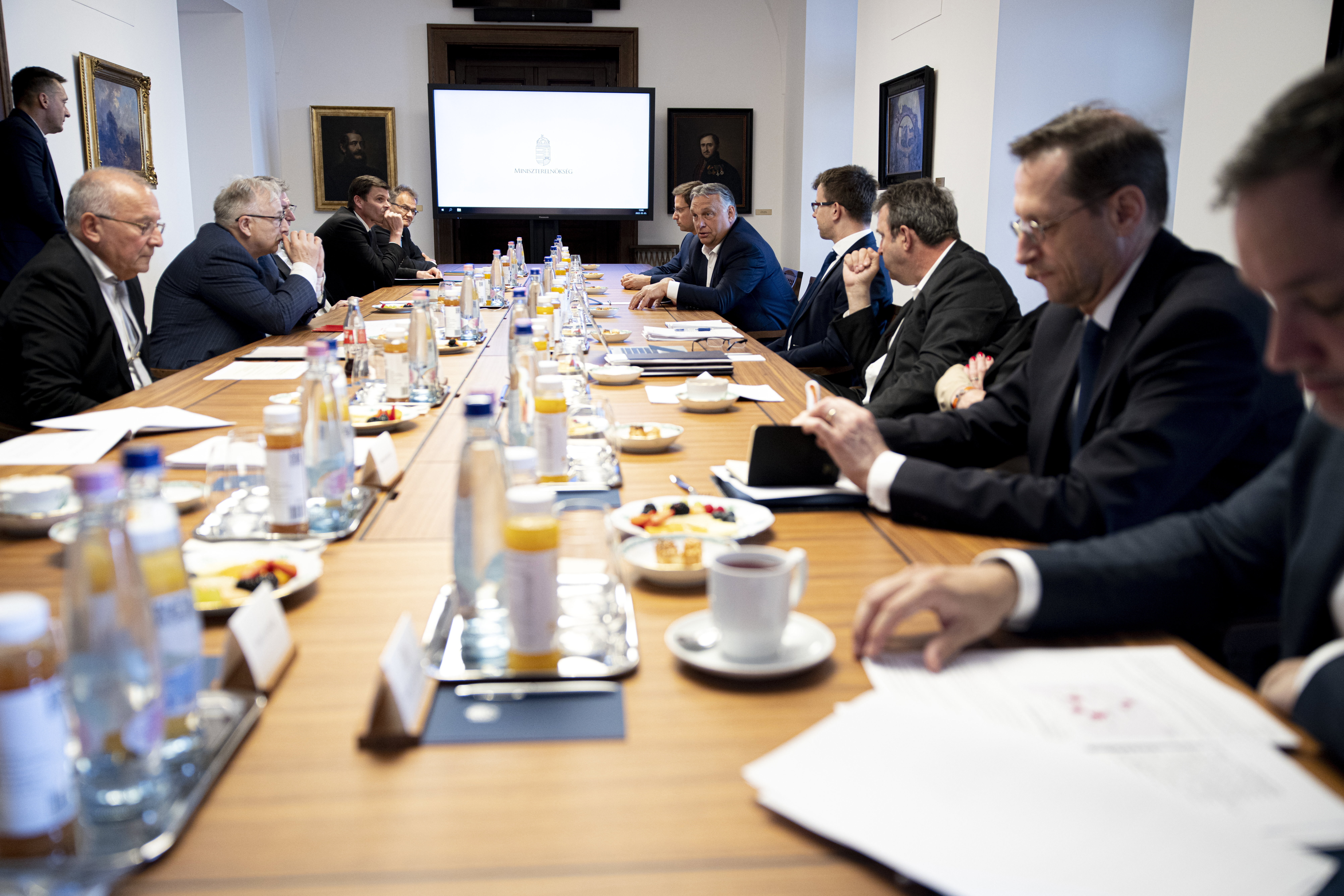 Grandiózus energetikai tervet dolgozott ki a kormány