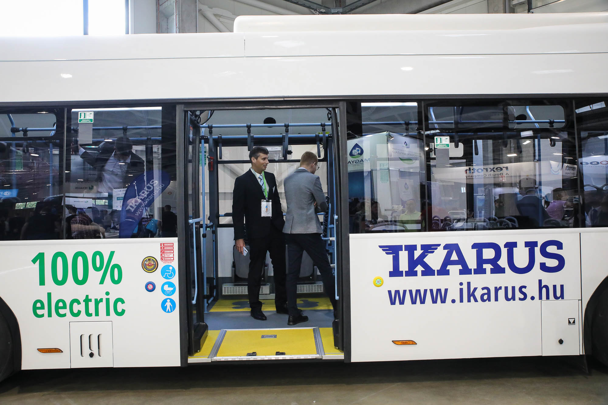 Kiállítás-Ikarus