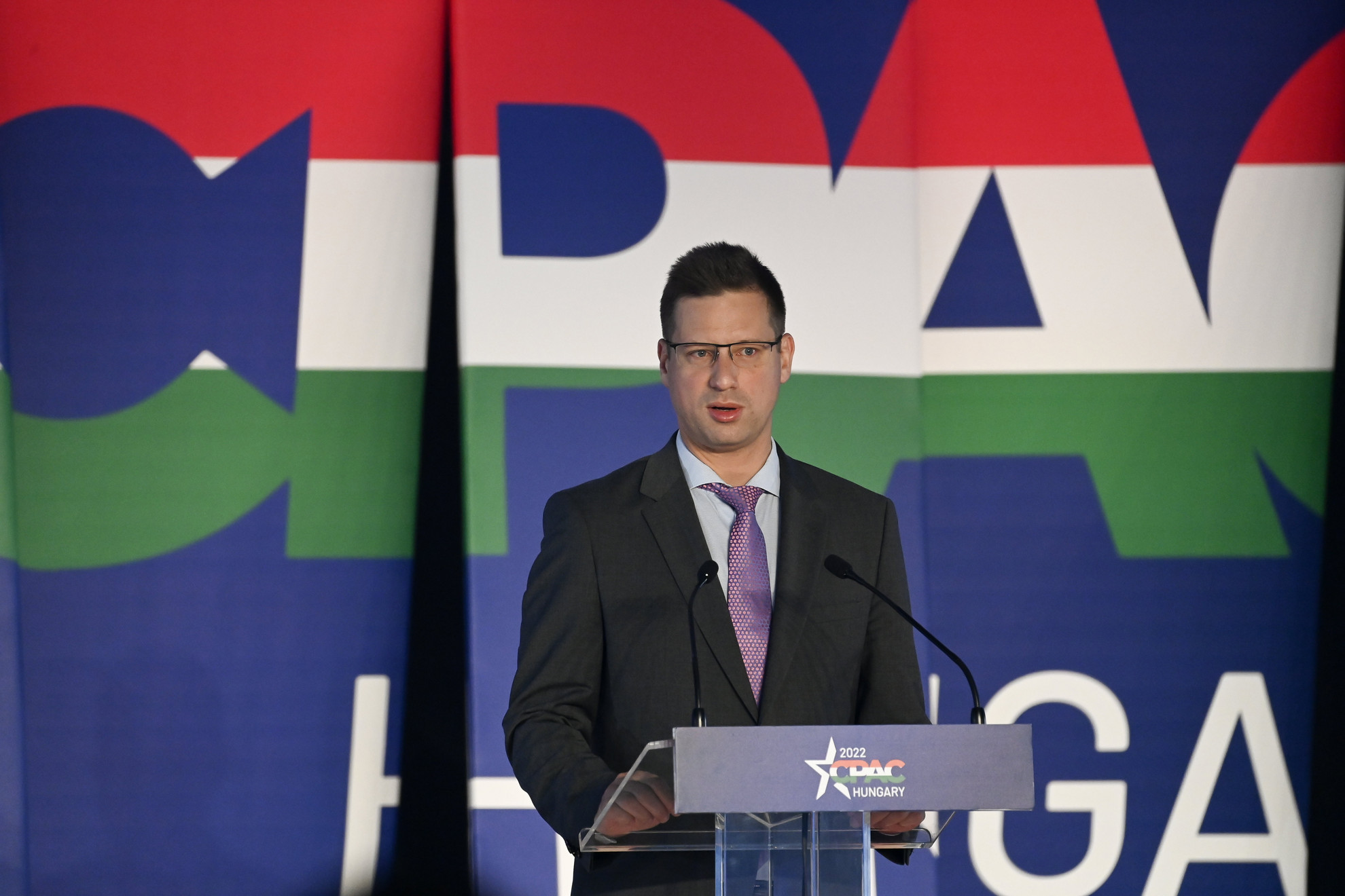 Gulyás Gergely, a Miniszterelnökséget vezető miniszter beszédet mond a Conservative Political Action Conference (CPAC) Hungary elnevezésű, kétnapos konzervatív politikai fórum második napján a Bálna Budapestben