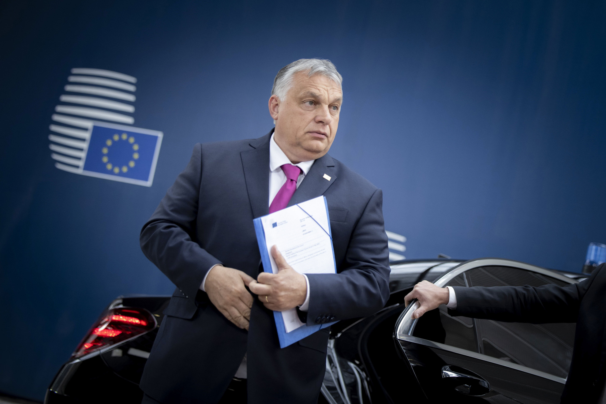 Orbán Viktor miniszterelnök érkezik az Európai Tanács kétnapos rendkívüli ülésére Brüsszelben