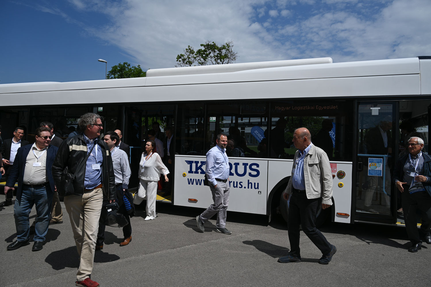 Elektromos buszokkal a karbonsemlegességi célok elérése felé