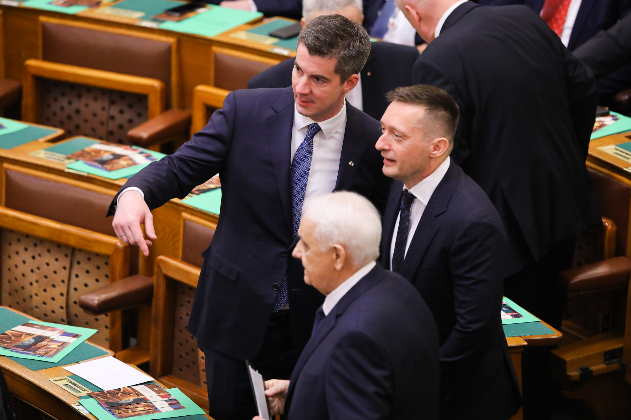 Megkezdődött az Országgyűlés alakuló ülése
