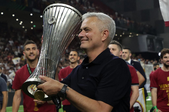 Fotó: AFP/Gent Shkullaku Mourinho: Száz százalékig római vagyok