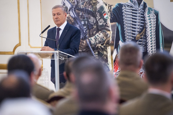 Benkő: A honvédségre mindig szükség lesz