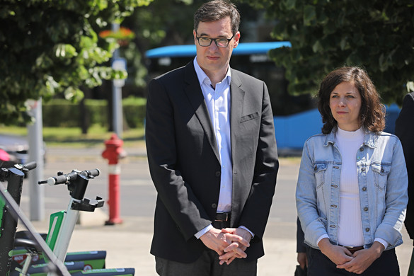 Karácsony Gergely más tollával ékeskedik