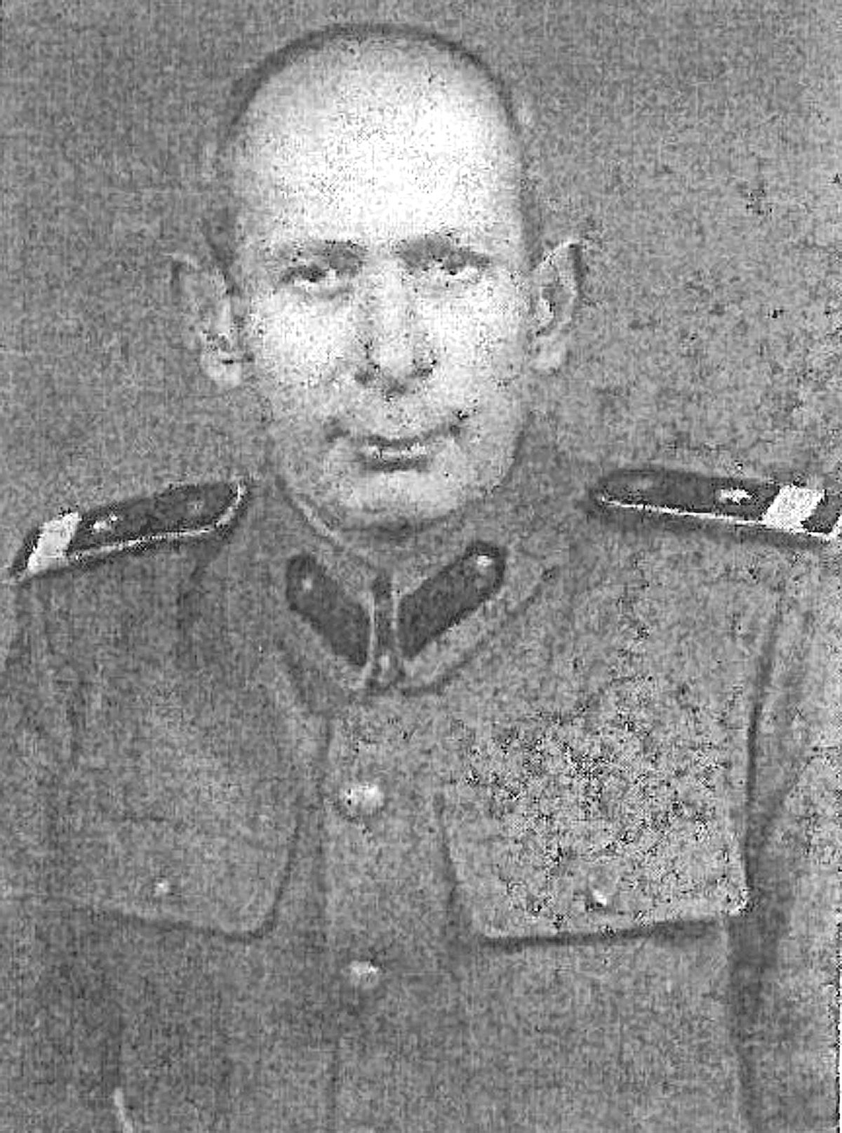 Szánthó Elemér is a régi hadsereg  tisztikaránál szolgált 1945-öt megelőzően, sőt amerikai hadifogságból tért haza