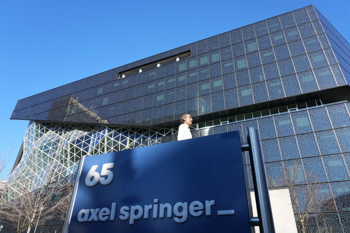 Kínos botrány a német Axel-Springerben
