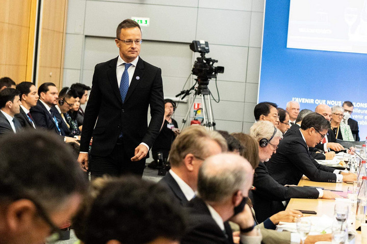 Szijjártó: Az esetleges energiahiány megölné a gazdaságainkat