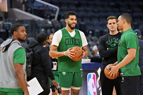 Elkezdődött az NBA-nagydöntő
