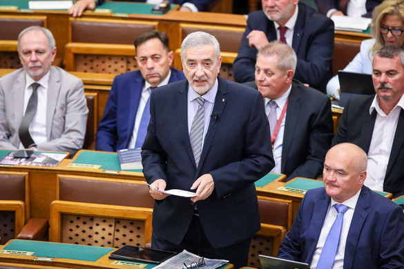 Frakcióvezető-helyettes lett a Fideszben Halász János és Zsigó Róbert