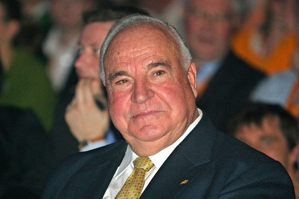 Öt éve hunyt el Helmut Kohl német kancellár, Közép-Európa barátja