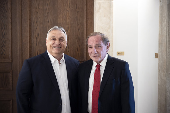 Orbán Viktor George Friedman nemzetközi geopolitikai elemzőt fogadta