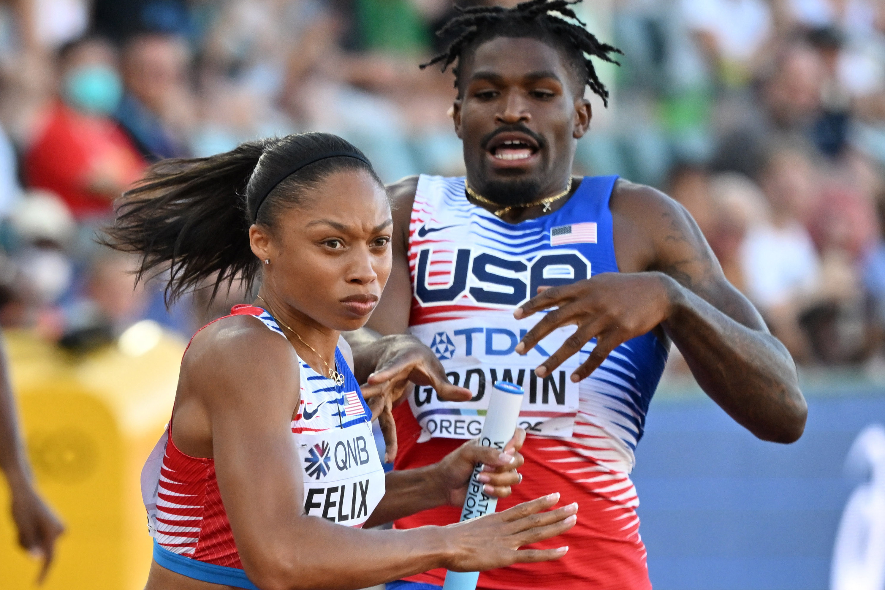 Lánya előtt bronzzal búcsúzott Allyson Felix
