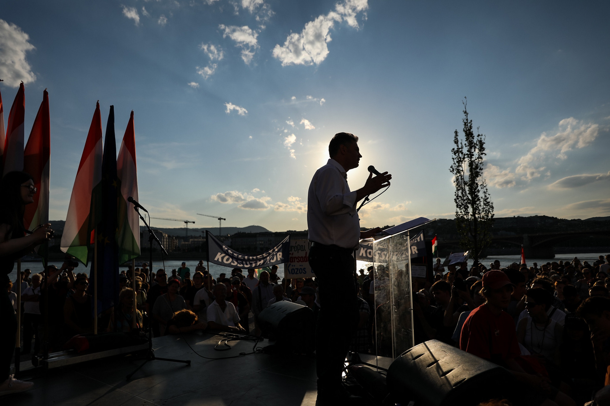 Márki-Zay Péter beszédet mond a Gyurcsányék által szervezett egyik kata-tüntetésen