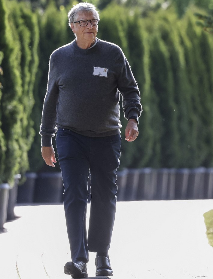 Fotó: AFP / Getty Images/ Kevin Diet Bill Gates a már szinte névjegyévé váló összeállítást választotta most is
