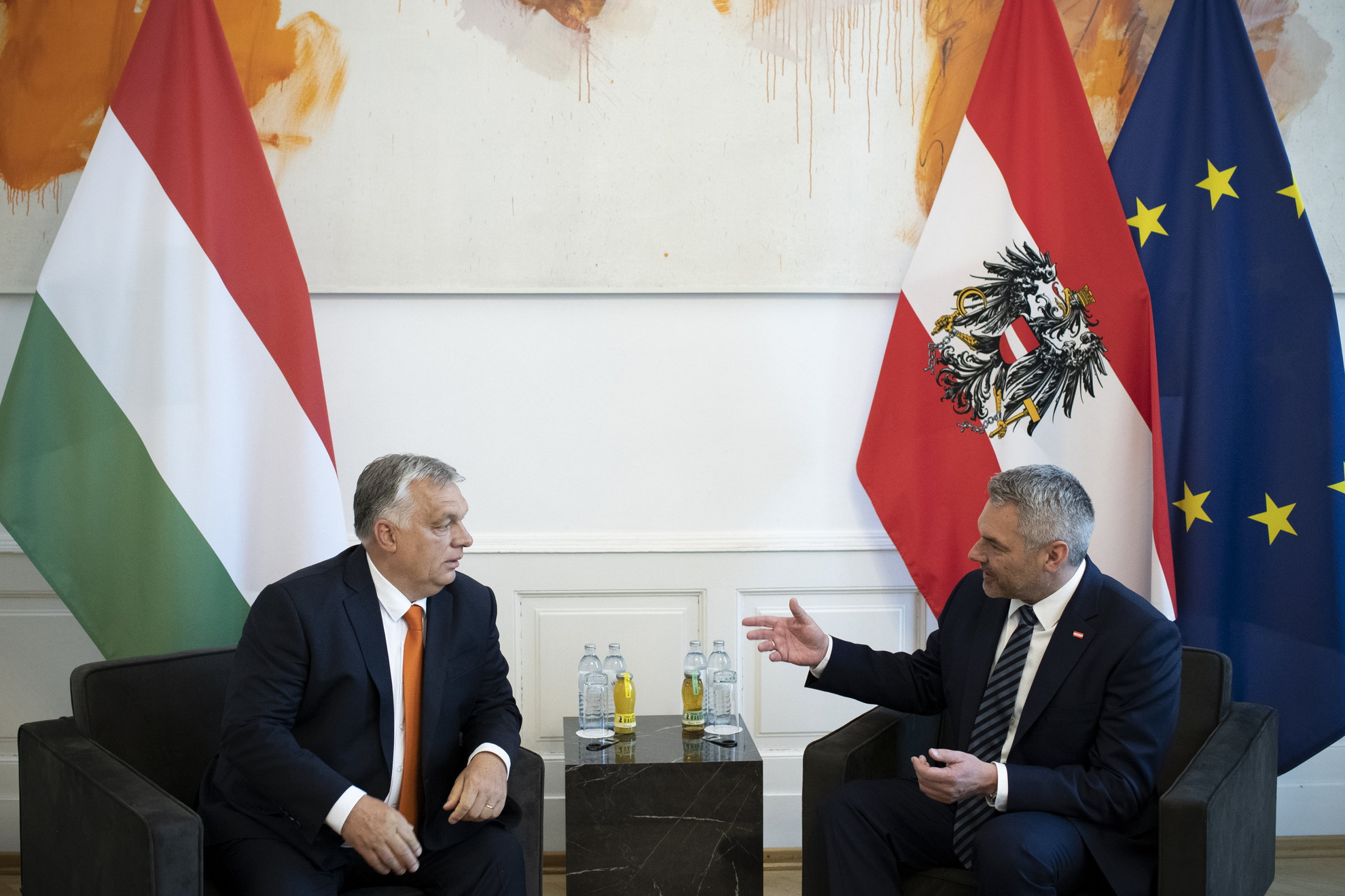 Orbán Viktor és Karl Nehammer találkozóján téma lesz az illegális migráció elleni küzdelem és az orosz-ukrán háború is