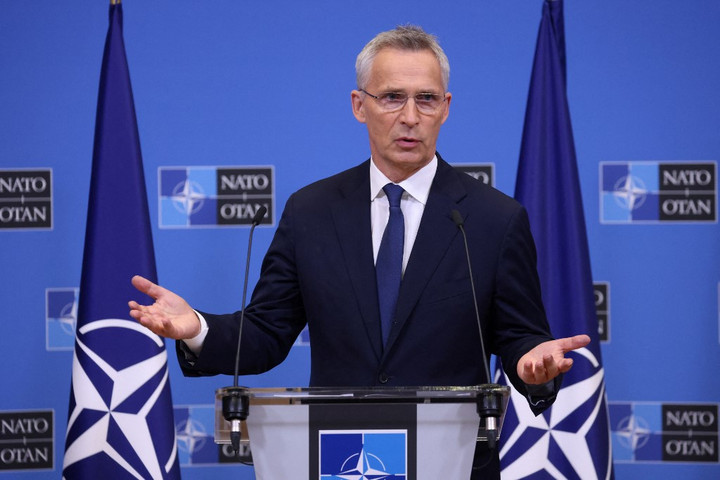 Stoltenberg: A NATO megerősíti jelenlétét az Északi-sarkvidéken